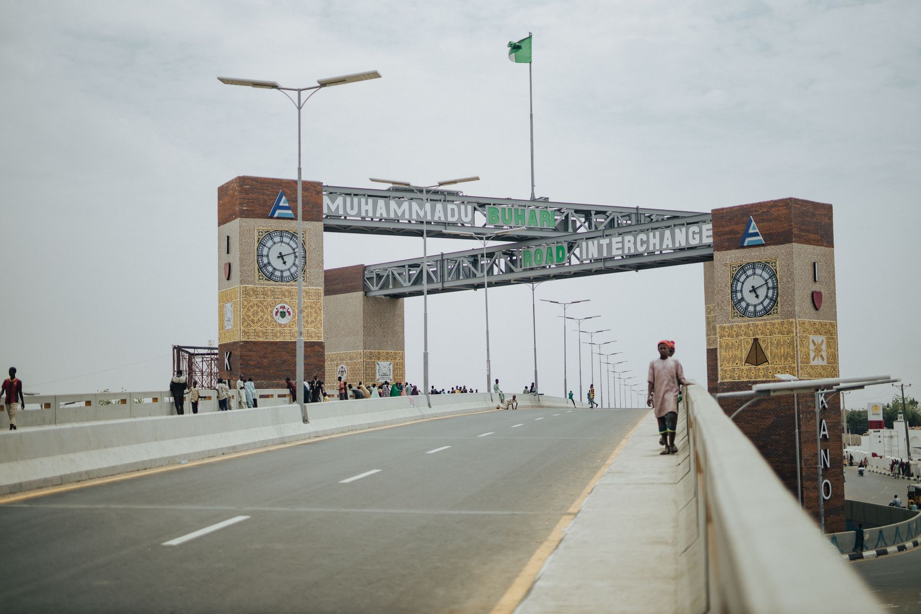 Widok na węzeł drogowy Muhammad Buhari Road w Kano w Nigerii