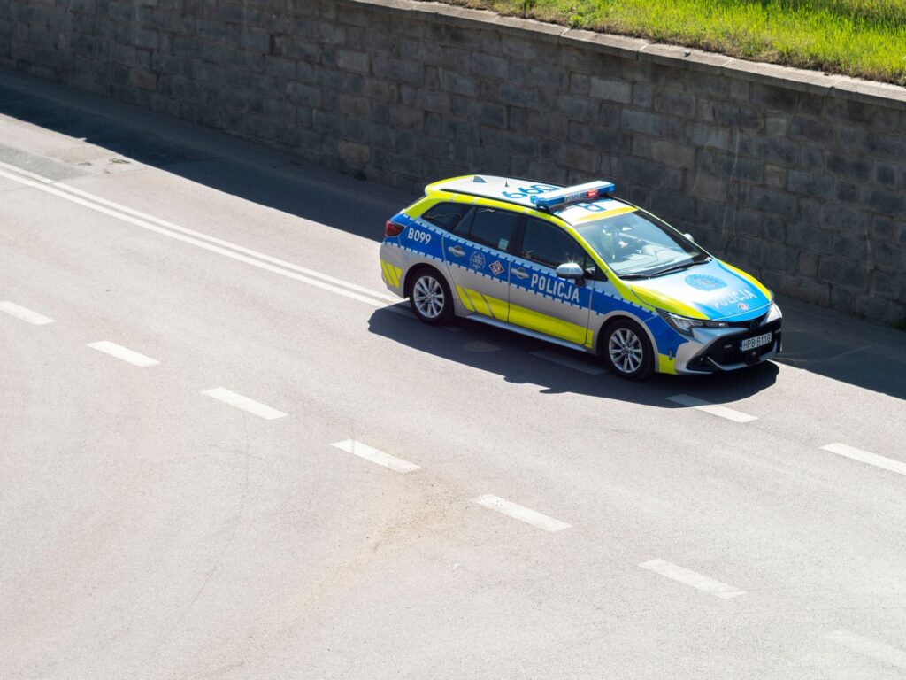 Czy droga ekspresowa S8 jest płatna? Zasady dla aut osobowych i system e-TOLL dla ciężarówek